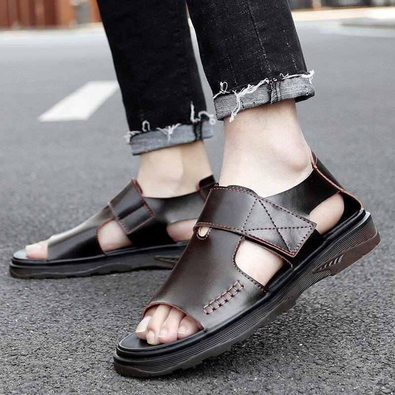 Мужские сандалии из натуральной кожи, летние новые модные тапочки, нескользящая пляжная обувь, мягкая подошва, открытый носок, повседневная мужская обувь
