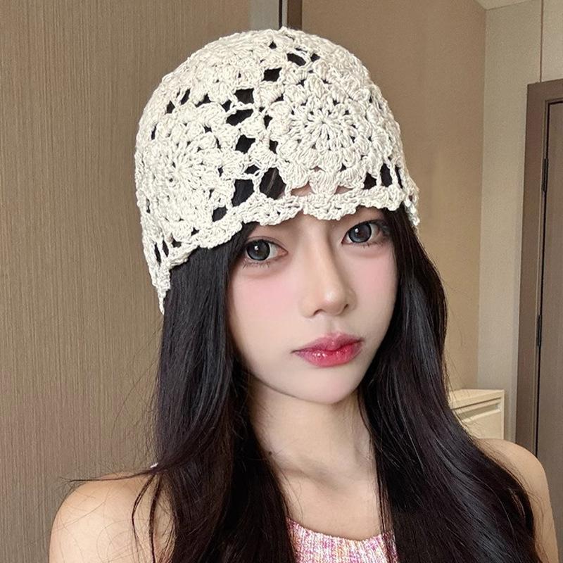 Spring and summer hand-woven hollow bald hat women's crochet ethnic style fringed pullover hat bohemian style knitted