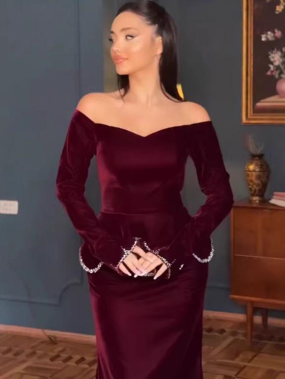 Элегантный Модный Однотонный Комплект из Двух Предметов: Топ и юбка (Осенняя коллекция 2025)