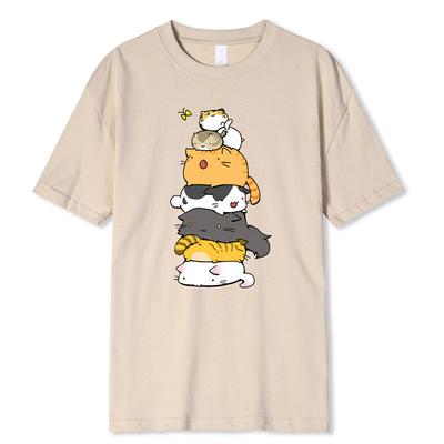 Кошки сгибаются высоко, чтобы поймать бабочку. Напечатанная мужская одежда. Модные летние футболки. Уличная одежда. Свободные топы из 100% хлопка. Дышащая футболка.