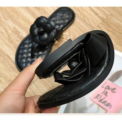 2024 Новые женские шлепанцы Camellia Herringbone Shoes Женские летние сандалии Girl Flower Flat Slip Flop Beach Shoes Дизайнерские сандалии