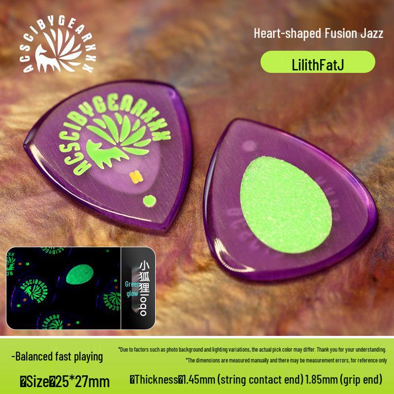 GEARXXX Nine-Tailed Fox Non-Slip Speed Pick for Folk/Electric Guitar & Bass.