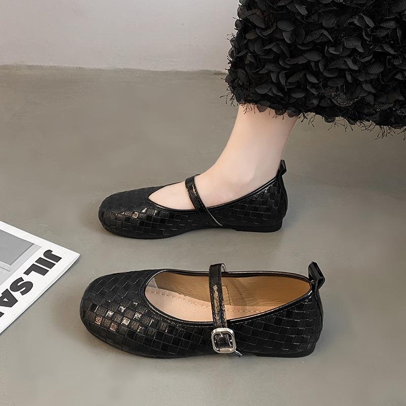 French Flats Silver Single Shoes Women's Summer 2025 New Models with Skirts Light Mouth Mary Jane Shoes Small Leather Shoes Evening Shoes