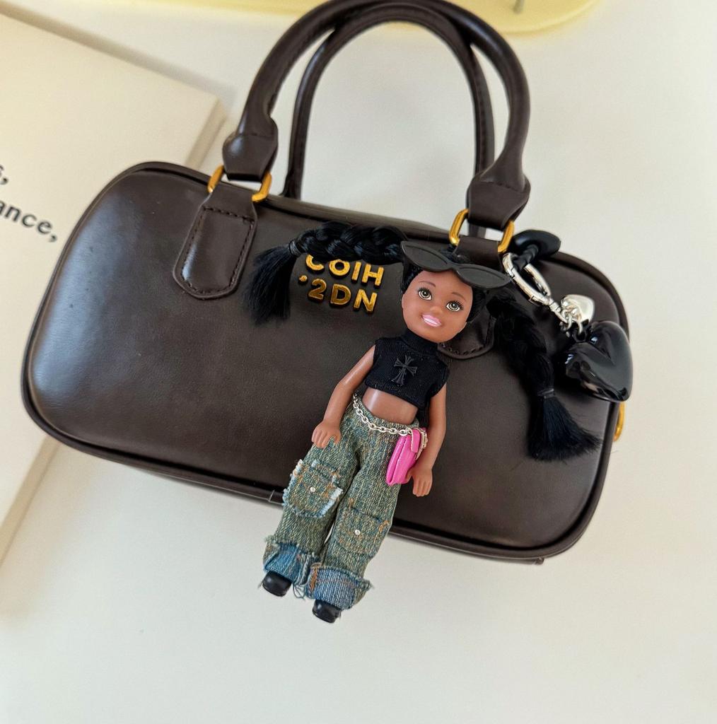 Черная кожа Тренд Милая виниловая кукла Милый брелок-подвеска Барби Подвеска для сумки