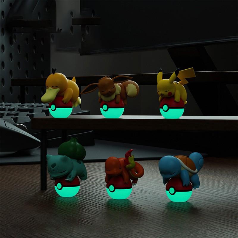 Authentic Pok é mon Pikachu Night Light Doll PSYDUCK CHARMANDER EEVEE Handheld Desktop Ornament Children's Christmas Gift