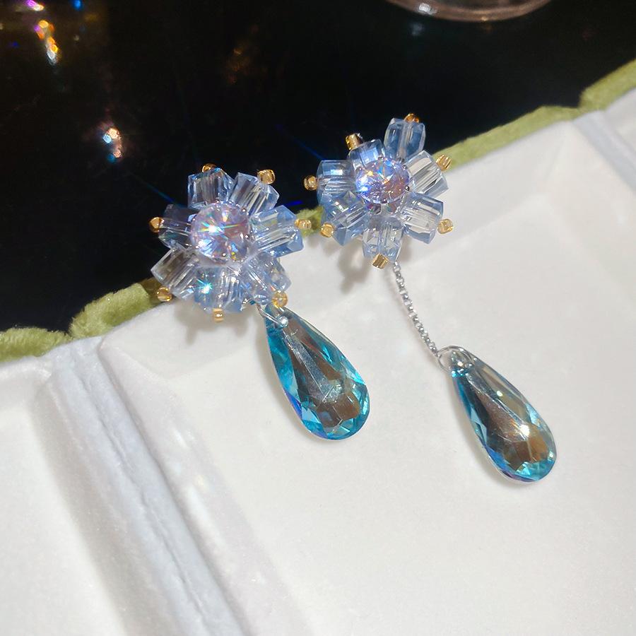 Французский придворный стиль Серьги-пусеты с прямоугольным цирконом на серебряных иглах Изысканные легкие роскошные высококлассные серьги Преувеличенные серьги Женщины