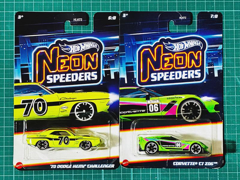 Hot Wheels Dodge Hemi Challenger Corvette C7 Z06 Неоновые Спидеры '70