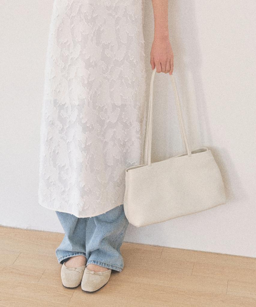 Mango Many Please Flat Square Bag_Ivory