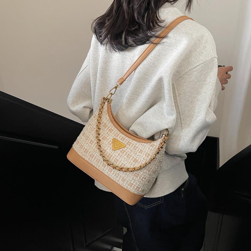 Ielgy Woolen Bag Women's Messenger Bucket Bag Fashion Plaid Shoulder Chain Commuter Bag