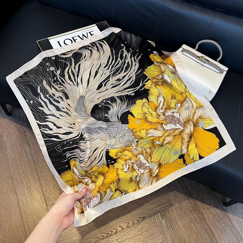 Temperament square scarf women's high-end small scarf summer neck protection scarf decoration spring and autumn versatile thin sunscreen 71 silk scarf
