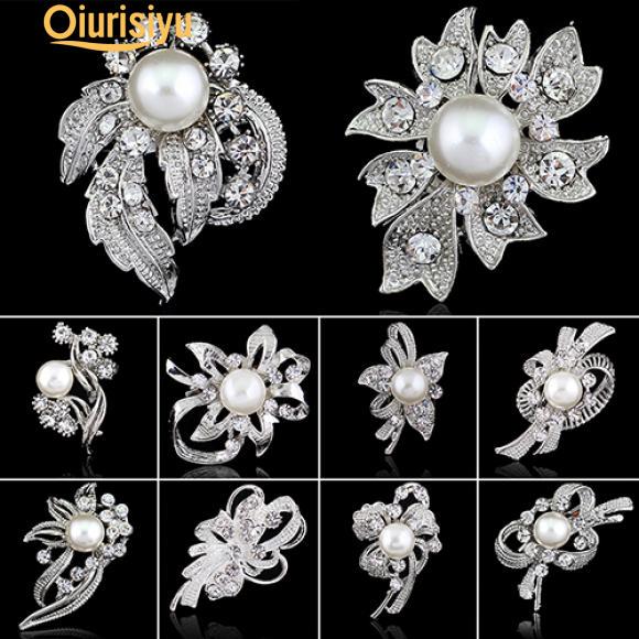 Серебряная брошь из горного хрусталя с камнями, в форме цветка