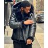 Черная флисовая утолщенная мужская кожаная куртка с большим меховым воротником и капюшоном