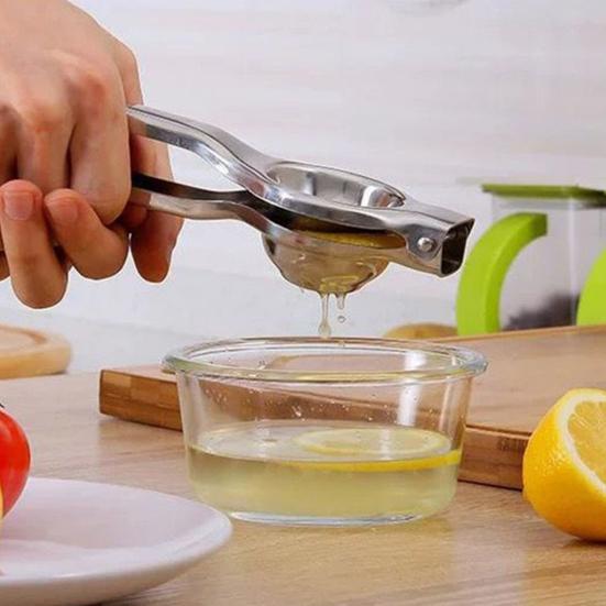 Manual Lemon Juicer Fruit Squeezer Comfortable Grip Stainless Steel Easy To Clean Seedless Lemon Squeezer