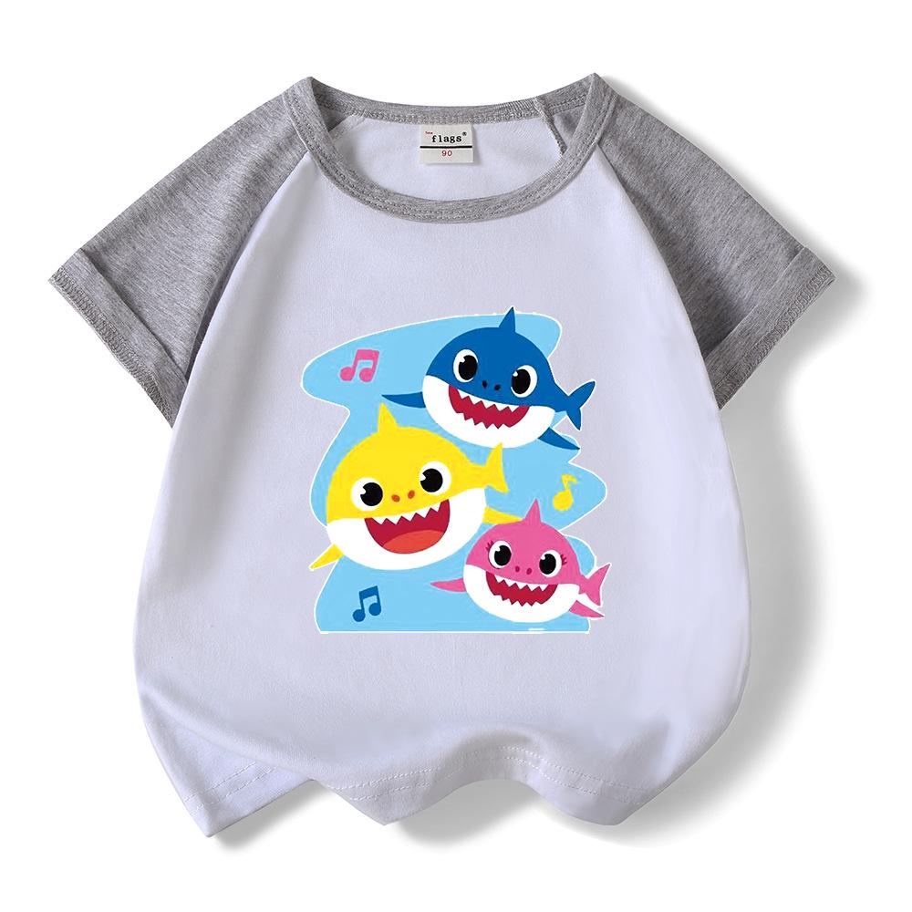 Летний набор для детей Baby Shark 2024: Хлопковая футболка с мультяшным принтом и шорты, Комплект из двух предметов