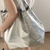 Корейская женская сумка большой вместимости серебристого цвета, нишевая модная сумка-тоут для通勤, студенческая наплечная сумка