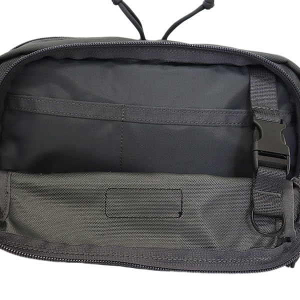 [Брифинг] Сумка через плечо BS BOX SHOULDER S AG мужская черная