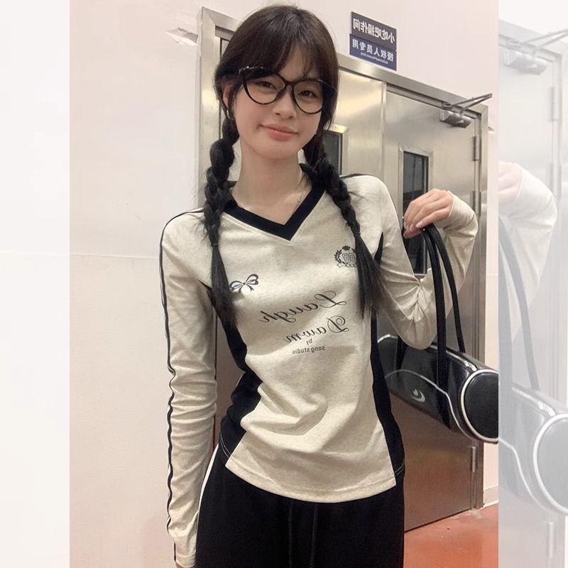 Womens Slim Fit Long Sleeve T-Shirt V-Neck Sporty Ins Style Casual Top Everyday Wear