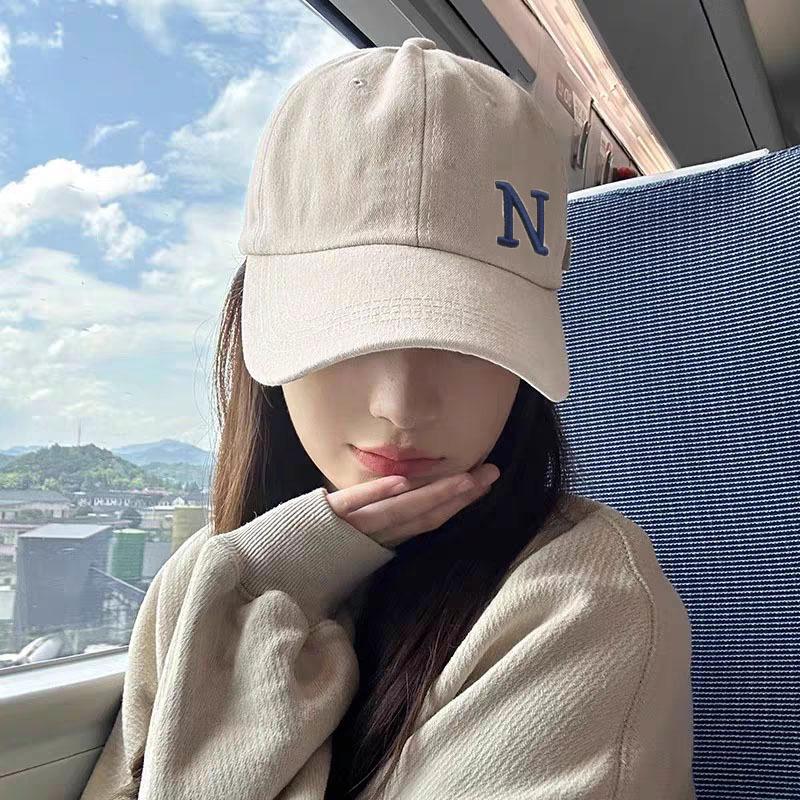 Бейсболка с вышивкой буквы - Модная регулируемая кепка Snapback - Солнцезащитная шляпа для сужения лица для женщин и мужчин - Повседневная уличная кепка