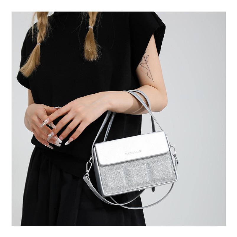 Ielgy Niche Design Fashion Simple Underarm Bag Exquisite All-Match Ladies Cross-Body Handbag