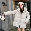 For export to Russia, women's small twill medium and long cotton clothes, hooded jackets, and the fabric is crisp. Multi-size stalls are available in