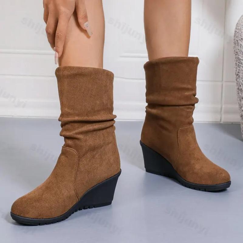 Сексуальные ботильоны с леопардовым принтом для женщин, новинка 2025 года, дизайнерские короткие ботильоны на танкетке с плиссировкой, модные женские ботильоны с острым носком