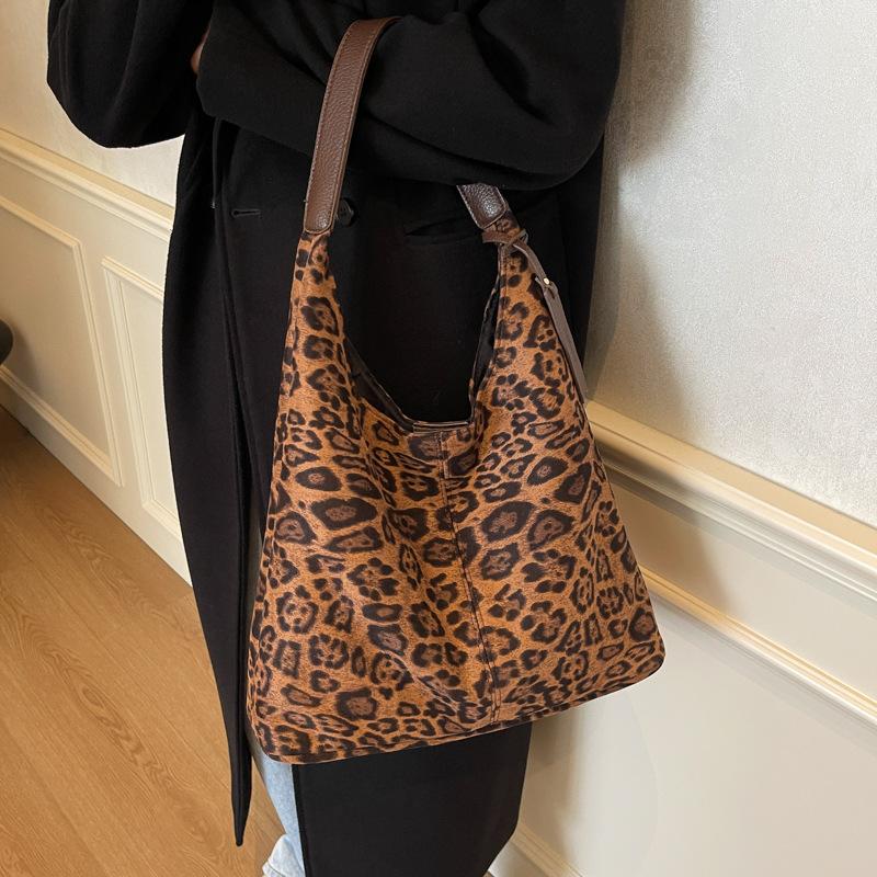 Retro Simple Leopard Print Tote Bag Women'S Tide Casual Large Capacity Shoulder Bag Underarm Bag
