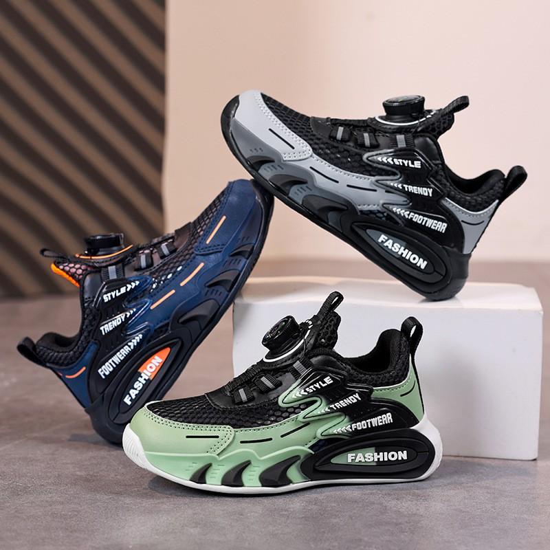 Boys Running Shoes Kids Breathable Mesh Sneakers Soft Non-Slip Sole School Sports