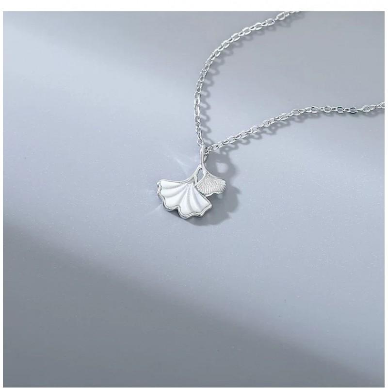 Womens Geometric Leaf Clavicle Necklace Simple Minimalist Design Fashion Commuter Jewelry