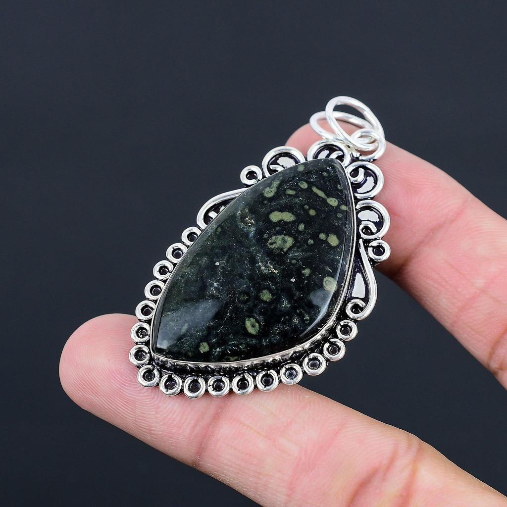 Серебряный кулон с маркизом из камня яшмы Камбаба, этнический, с глухим креплением