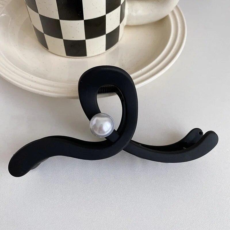 Винтажные кофейные когти для волос, модные полые заколки для волос с геометрическим рисунком, заколки для волос в виде краба и акулы, головные уборы для женщин, вечерние аксессуары для волос