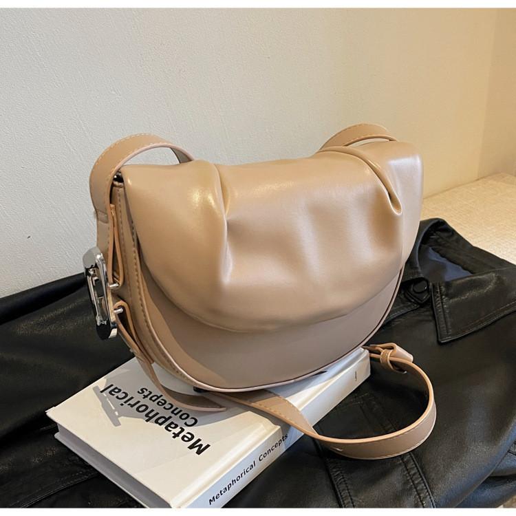 2024 New Spring Women's Saddle Bag Urban Minimalist Pu Shoulder Crossbody Bag Folded Design