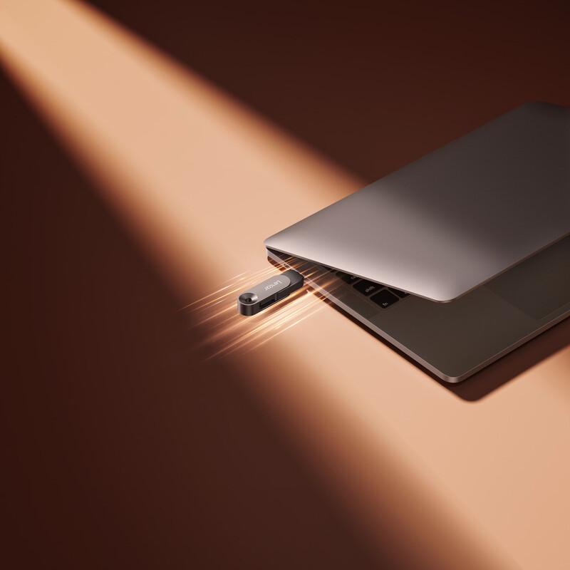 Lexar USB 3.2 Type-C флеш-накопитель D500 с двойным интерфейсом