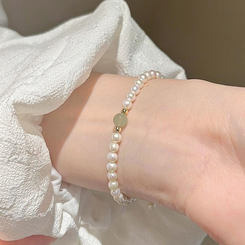 Nearly round natural freshwater mini rice-shaped pearl bracelet for women, summer Hetian jade niche light luxury stackable wear