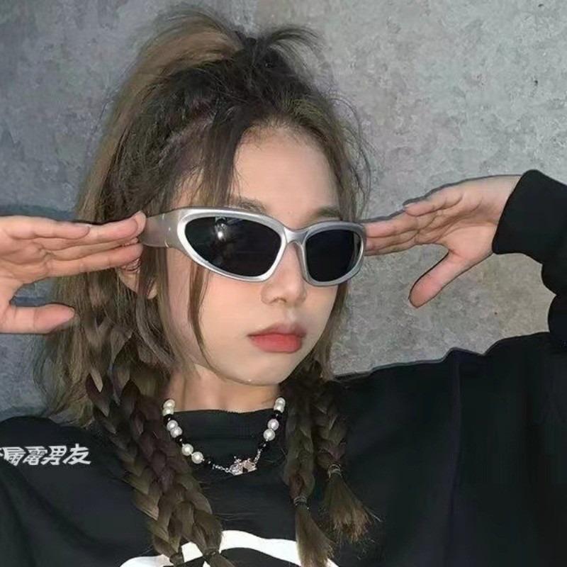 Набор из 16 штук мужских модных очков в стиле панк Y2K для ежедневных клубных встреч, персонализированные трендовые очки