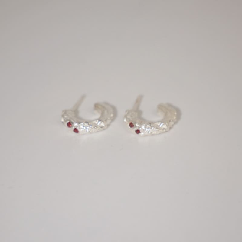 ovoe studio Rocky earrings