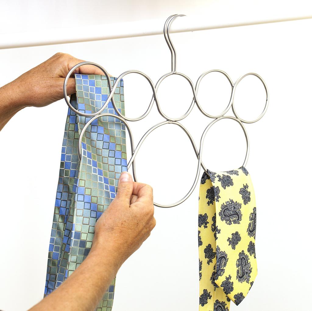 Exultimate Scarf Organizer, Anti-Snagging Closet Scarf Hanger, Space-Saving Scarf Hanger for Closet Organization and Storage, 8 Satin Chrome Rings