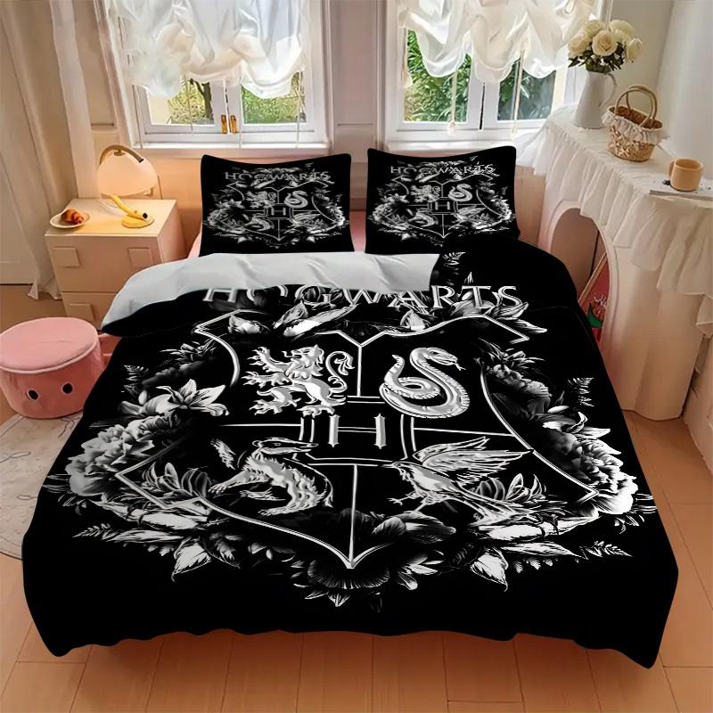 3pcs Hogwarts Crest Comforter Set - Four Seasons Home High,Machine Washable Bedspread with Pillowcases (No Filling) yy250909060