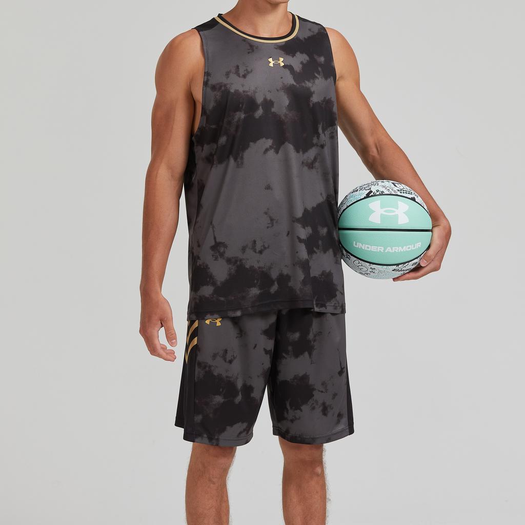 Under Armour Спортивные шорты унисекс черные 24500205-001