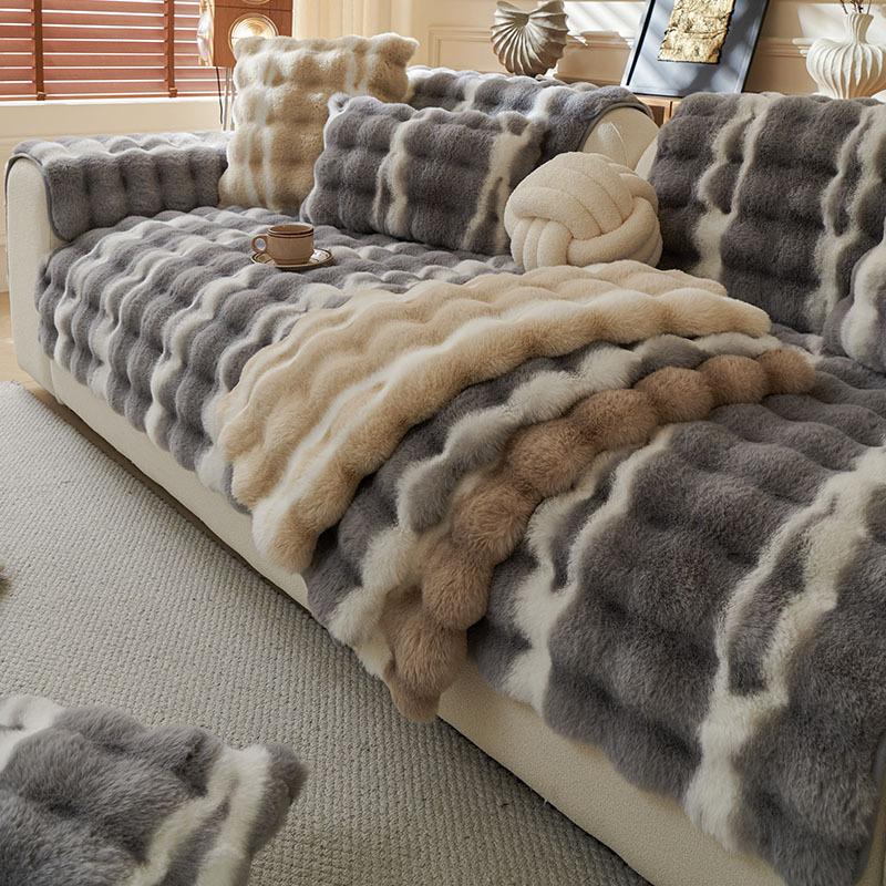Thicken Imitation Rabbit Fur Plush Sofa Slipcover Non-slip Soft Sofa Towel Couch Cushion Cover for Living Room Modern Home Decor