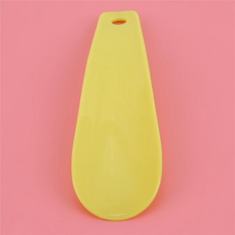 Convenient Creative Plastic Shoehorn Small Shoes Puller Artifact Wear Shoes Tools
