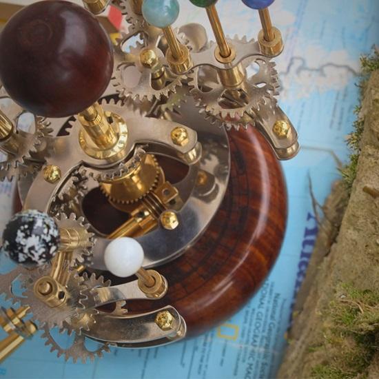 25.4 Cm Orrery, Piece for Book Shelves Brass and Steel Orrery A Functional Model of the Solar System with Planets