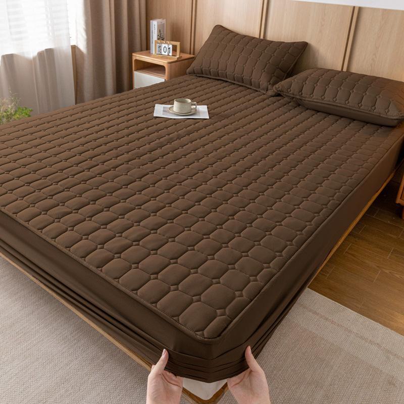 «Приятная для кожи однотонная стеганая простыня из хлопка с начесом и защитой Simmons»