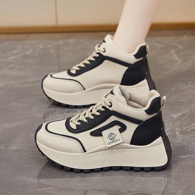 Высокие кроссовки-папы для женщин, корейская версия новой осени 2025 года, студенческие, для бега, удобные, спортивные, на толстой подошве, увеличивающие рост, повседневные для