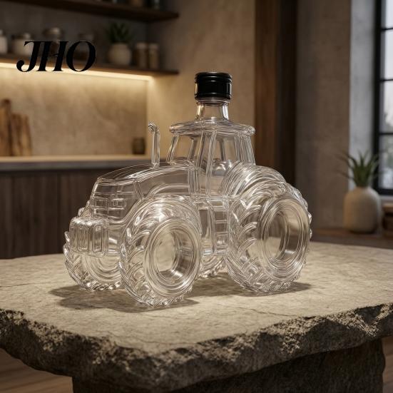 Unique Home Bar Flask Tractor Shaped Whiskey Glass Decanter, 300ML Wine Bottle with Lid, Clear And Spirits for Spirits, Novelty Barware Gift