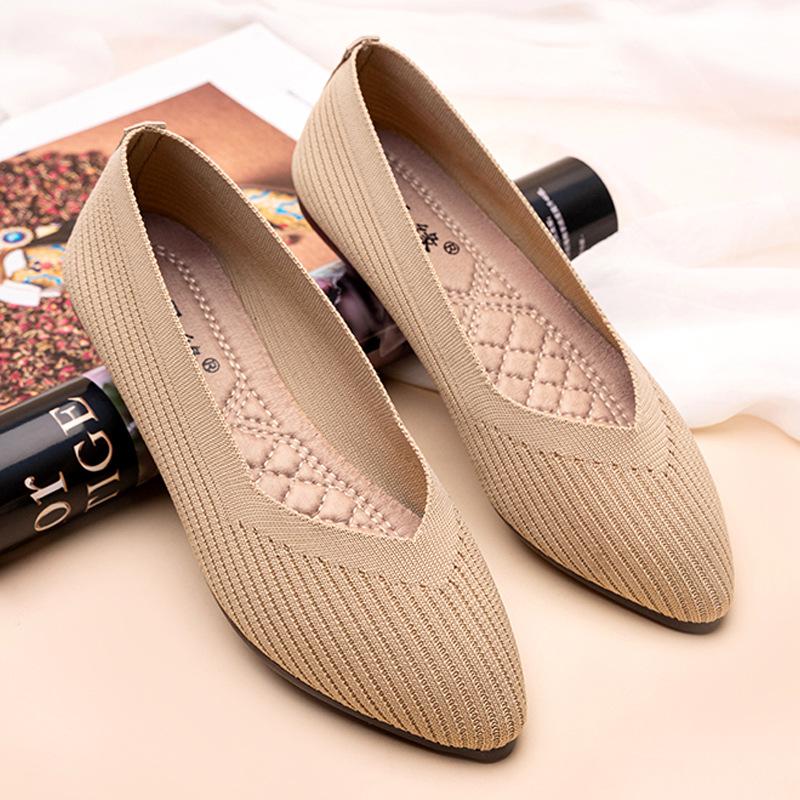 Женские тканевые туфли старые Пекинские новые летние туфли для мам с мягкой подошвой, рабочие туфли на плоской подошве, черные полые, дышащие