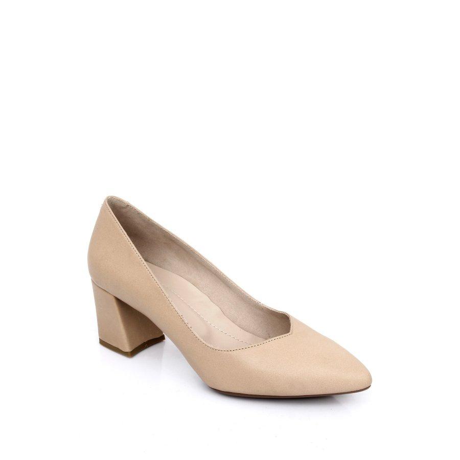 Женские кожаные классические туфли на каблуке