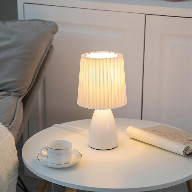 USB Retro Pleated Beside Lamp Table Cute Desk Lamp for Bedroom Stepless Dimming Bed Lamp Deco LED Light White