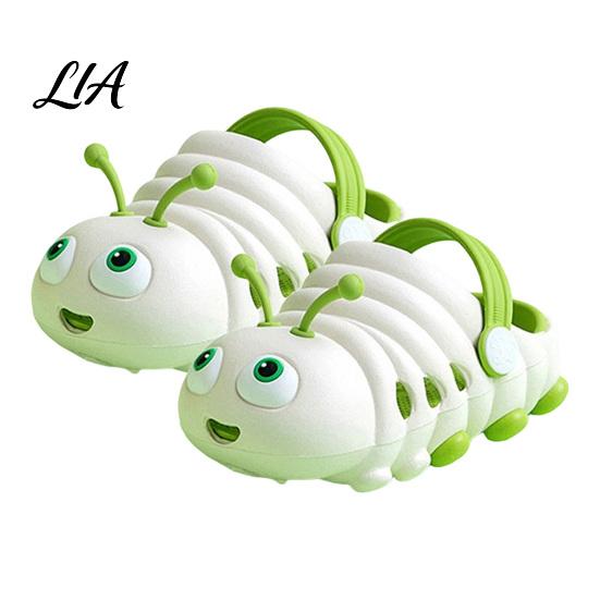 Comfortable Slip-on Sandals for Boys Girls 1 Pair Kids Summer Sandals, Cartoon EVA Clogs Toddlers Girls, Lightweight Quick-Dry Beach Pool Shoes,