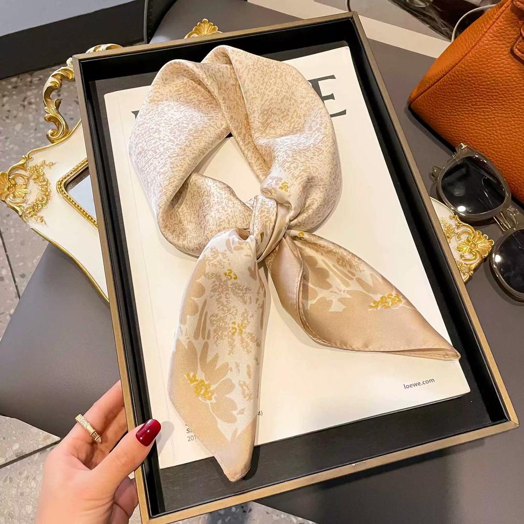 53*53cm Silk Scarves for Woman Fashionable Pattern Smooth To The Touch Spring Summer Sun Protection Silk Scarf