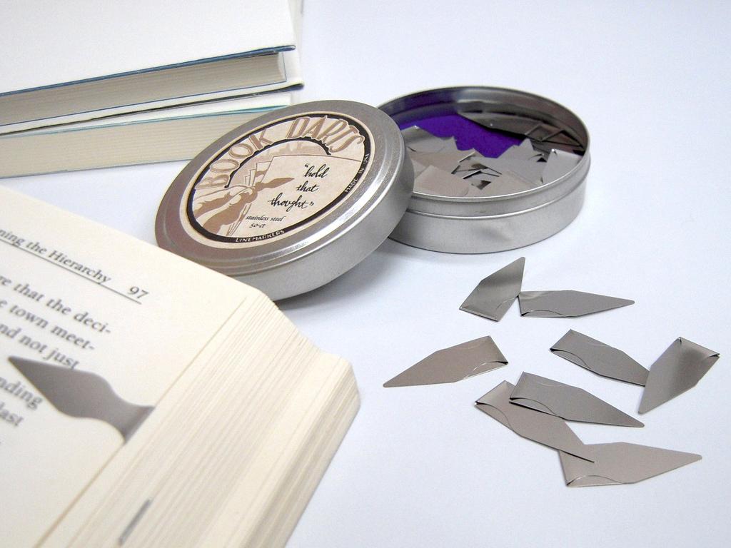 Закладки Book Darts в жестяной коробке из нержавеющей стали (50 штук)